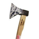 Topor forjat cu coada lemn, 0.7 kg, Polonia Domadi